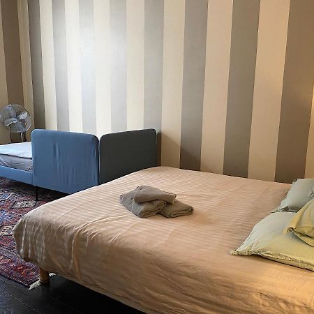 Outstanding 2 Bedrooms With A Terrific Eiffel Tower View Paris Ngoại thất bức ảnh